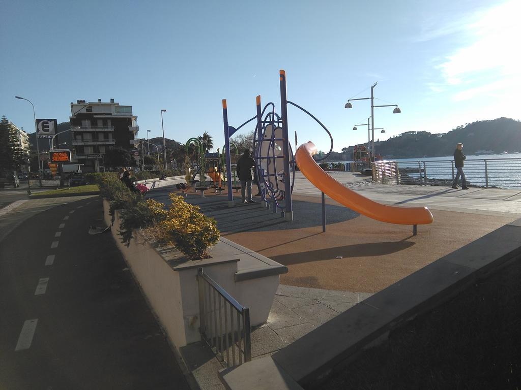 Apartament Vedi O' Mare Quant'E Bello Sestri Levante Zewnętrze zdjęcie